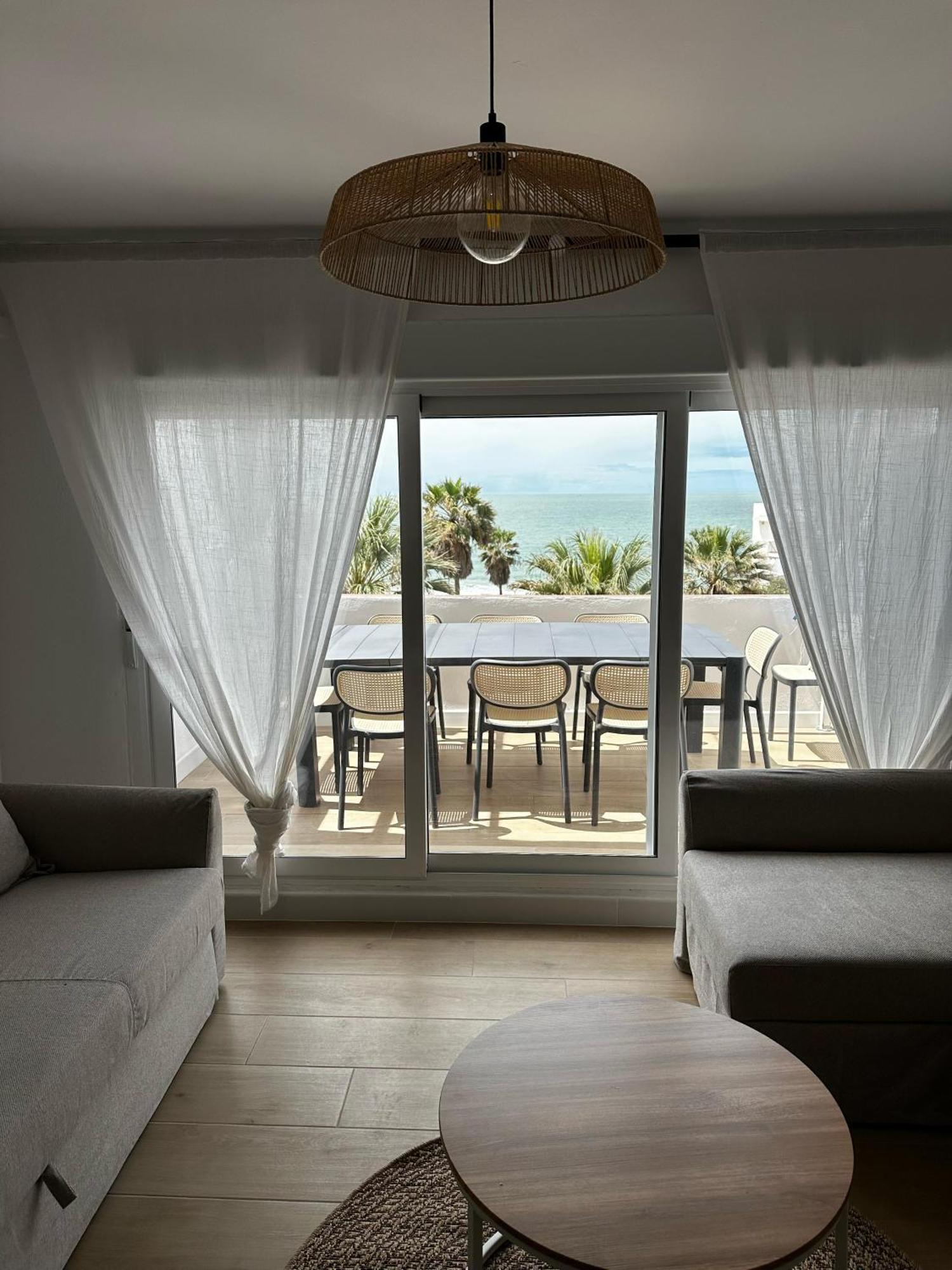Gatu Villa Mar "Preferente Para Mayores De 25 Anos Y Familias " El Puerto de Santa María Eksteriør bilde